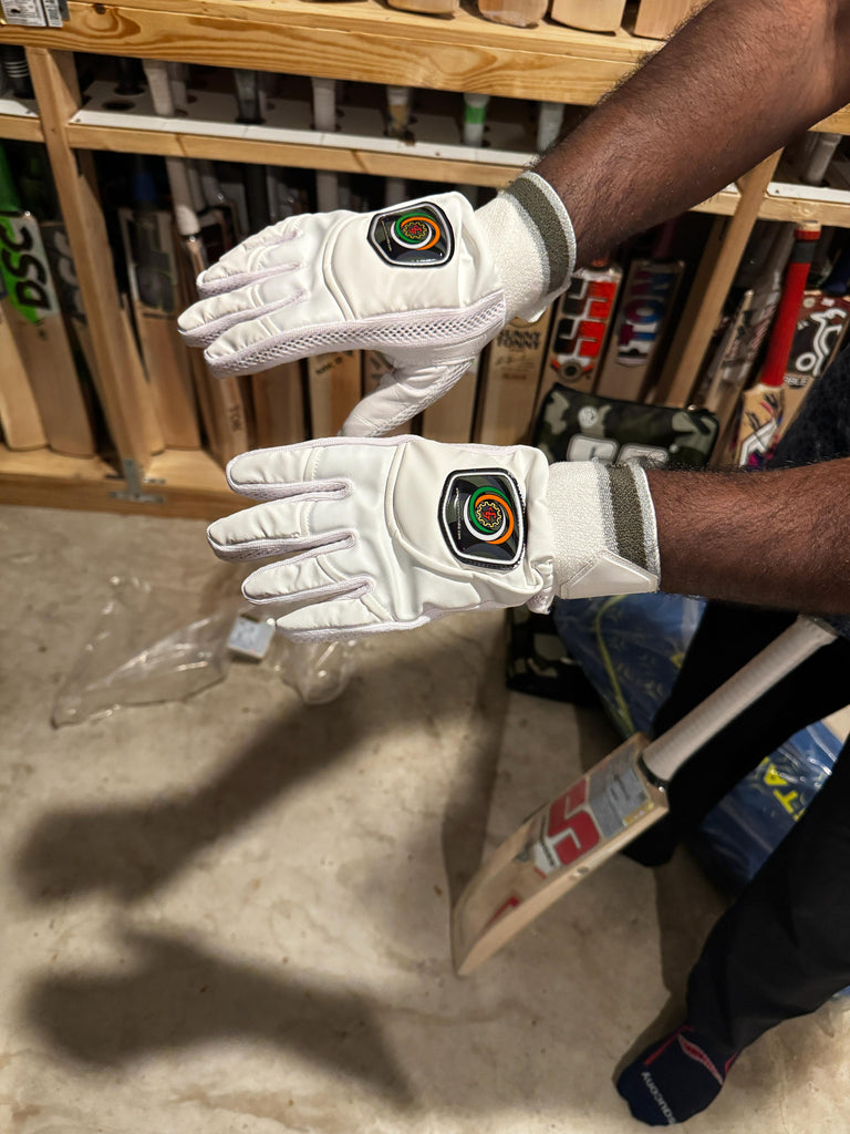 Smart tennis/tape ball cricket batting glove