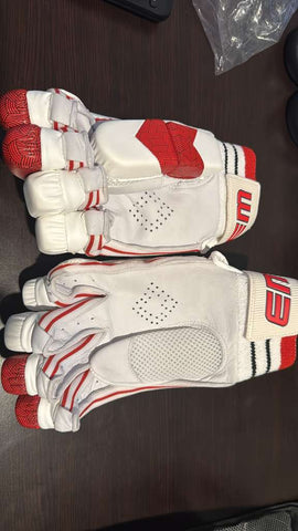 EM 360 Bold Batting Gloves
